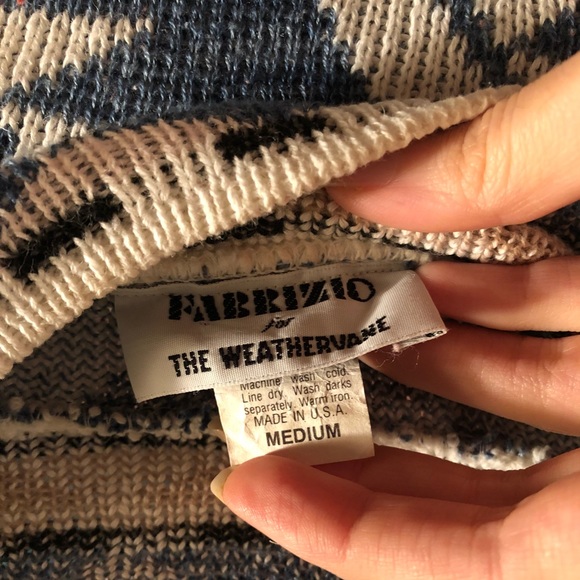 Sweater - Picture 11 of 11